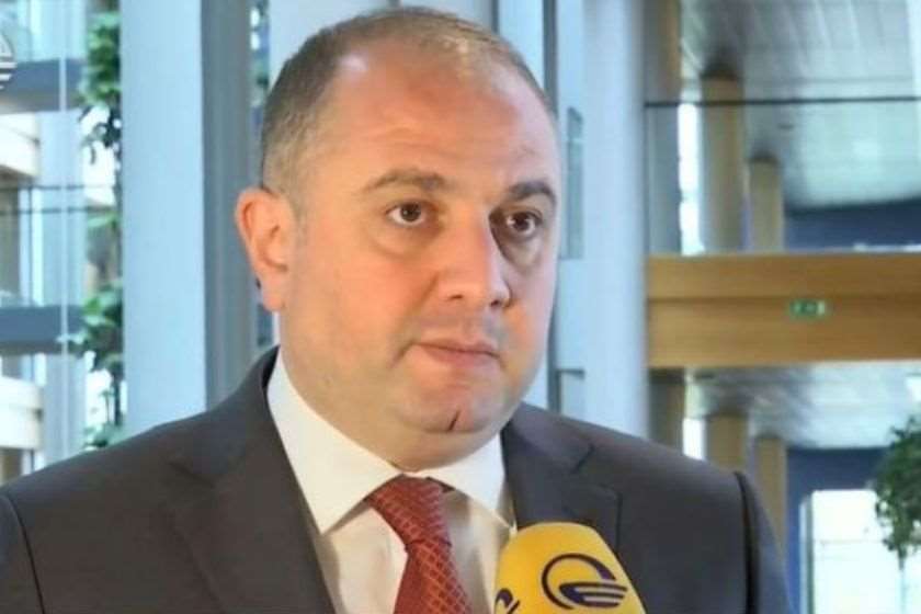 ირაკლი ჩიქოვანი