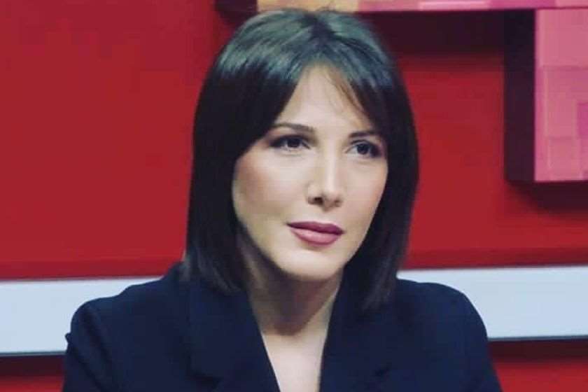 თამთა მეგრელიშვილი
