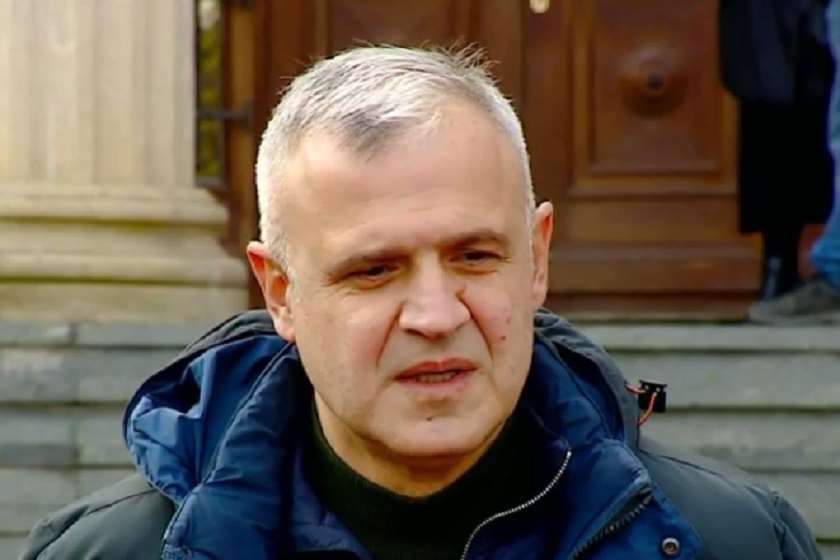 თემურ ჯანაშია