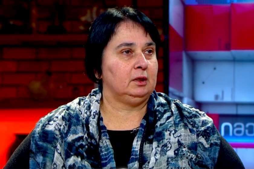 ნანა კაკაბაძე