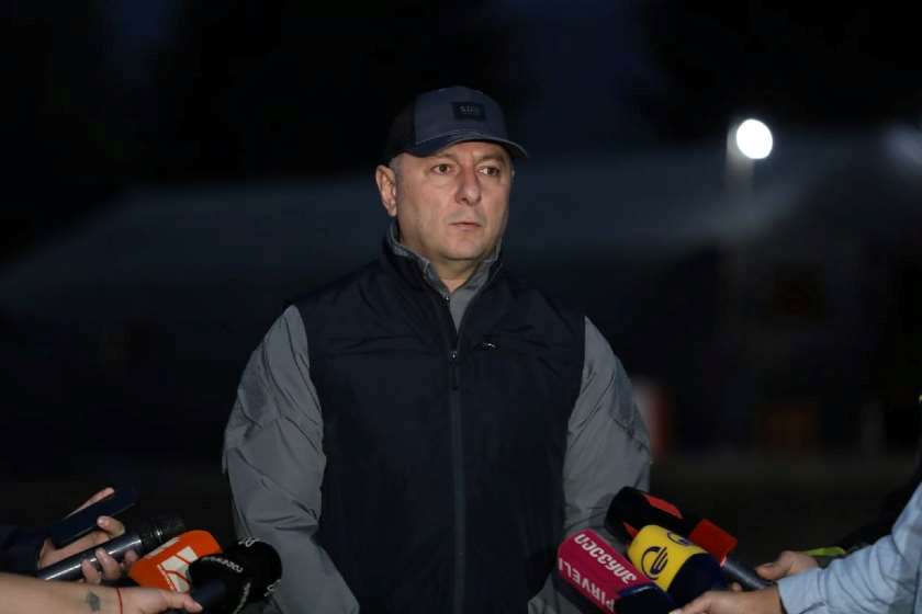 ვახტანგ გომელაურ