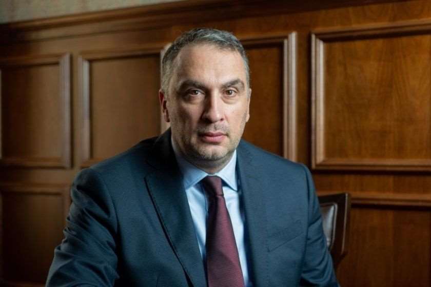 ვიქტორ ყიფიანი