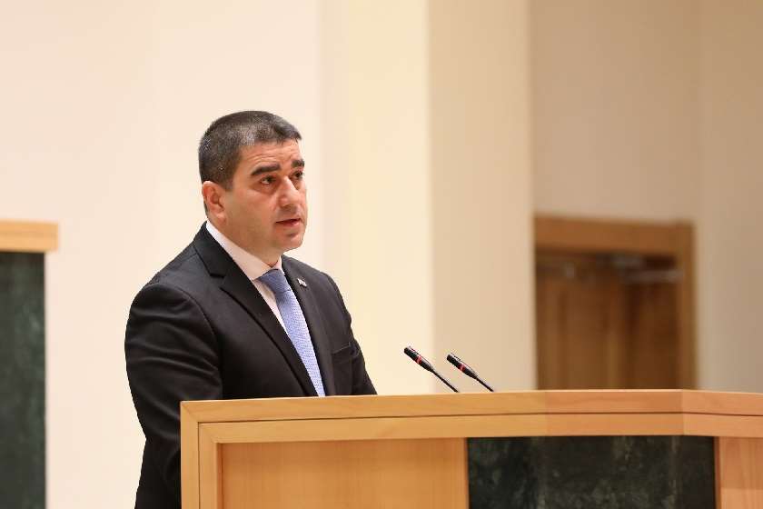 შალვა პაპუაშვილი