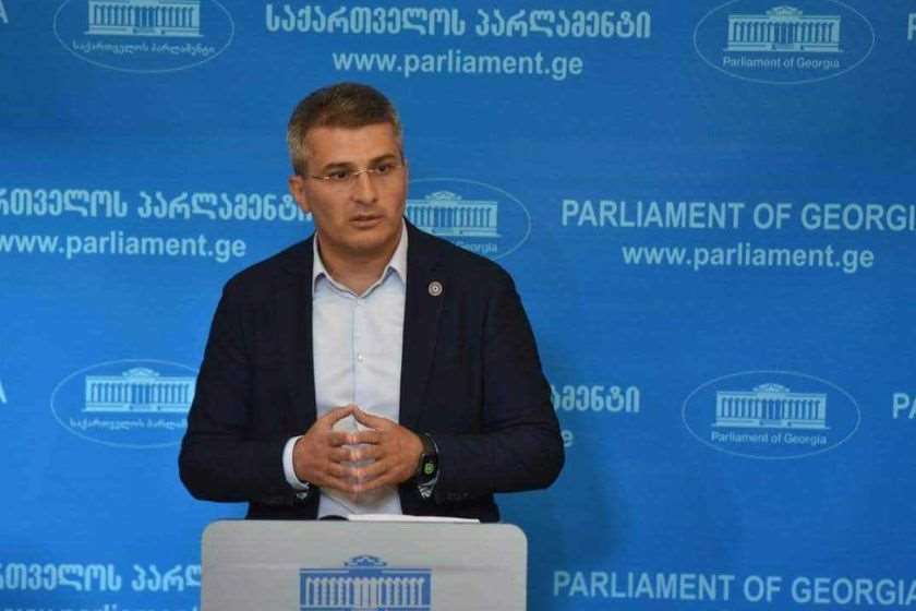 მამუკა მდინარაძე