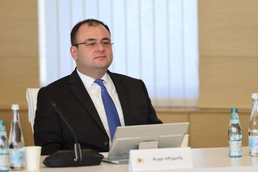 რატი ბრეგაძე