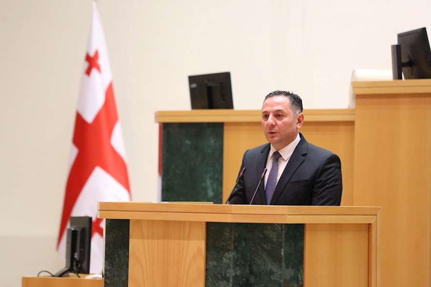 ვახტანგ გომელაური