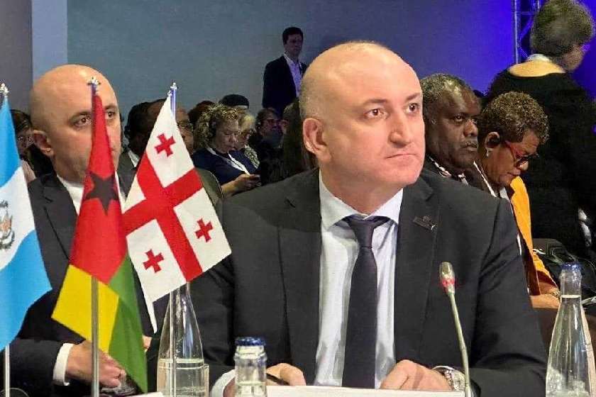 ზურაბ აზარაშვილი