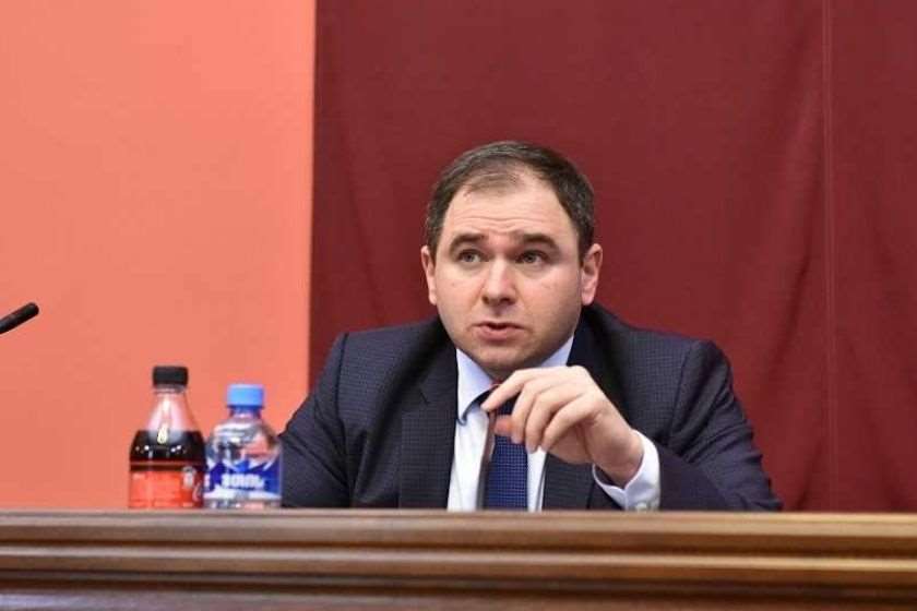 ნიკოლოზ სამხარაძე