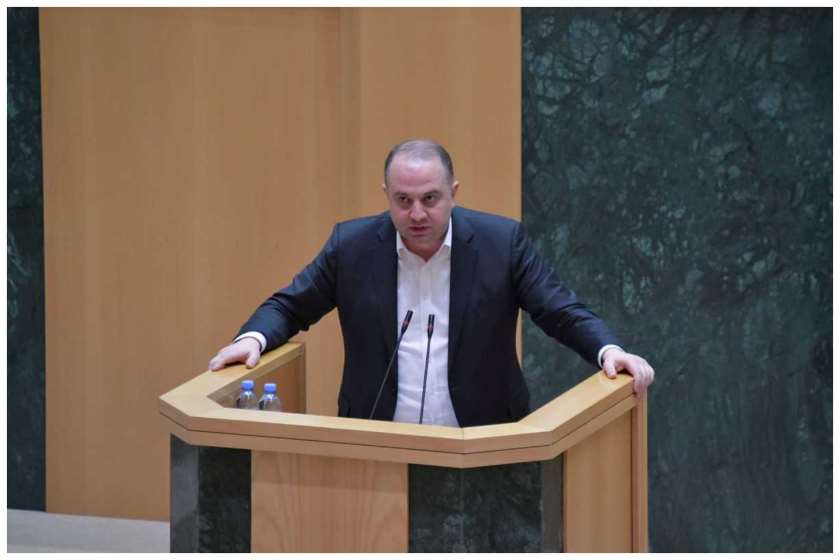 ირაკლი ჩიქოვანი