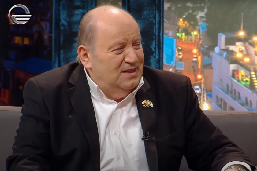 ჯამლეტ ხუხაშვილი