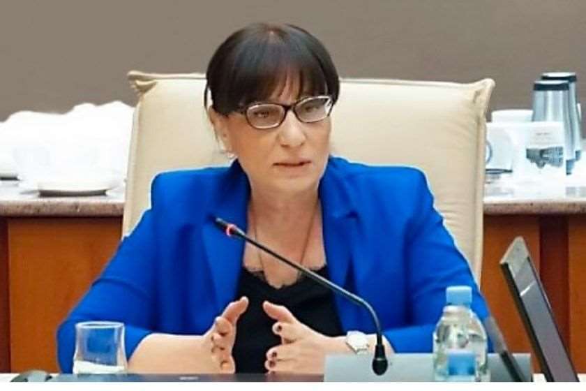 ნინო ქადაგიძე