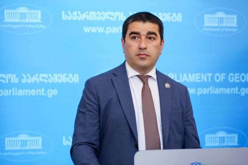 შალვა პაპუაშვილი

