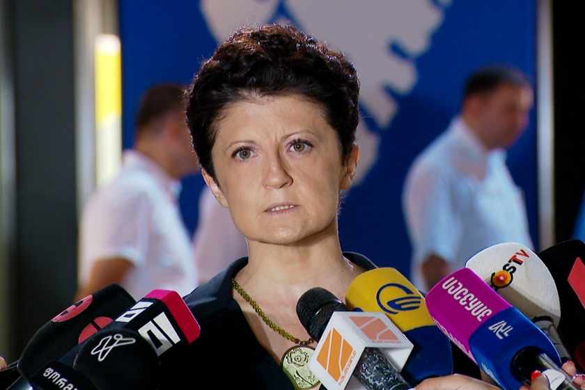 თეა წულუკიანი