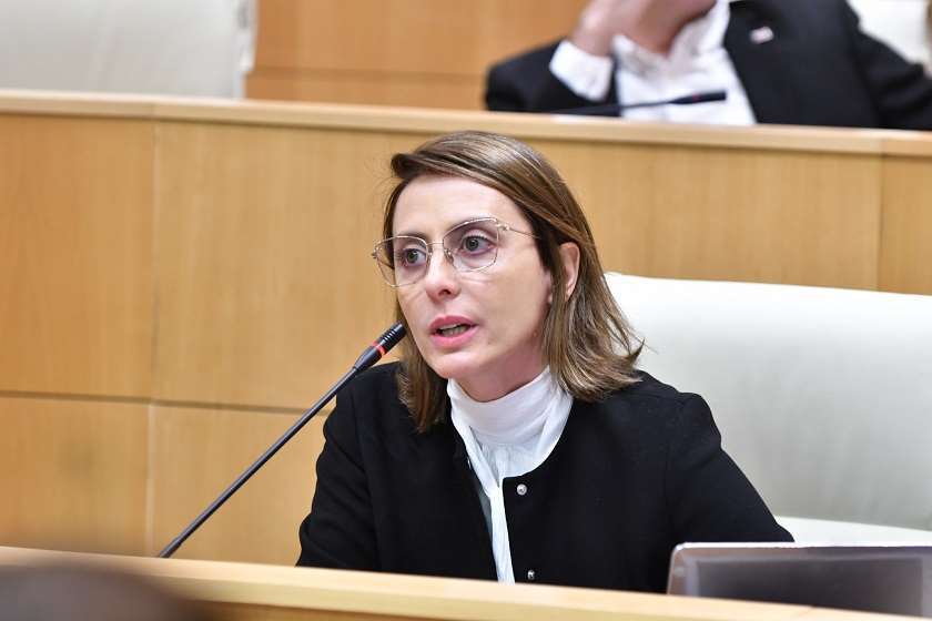 ხატია დეკანოიძე