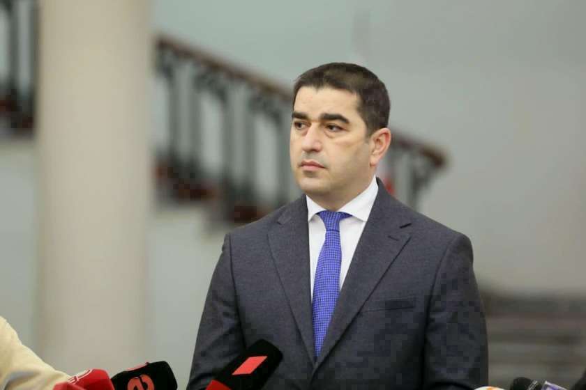 შალვა პაპუაშვილი
