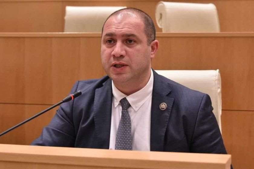 გივი მიქანაძე