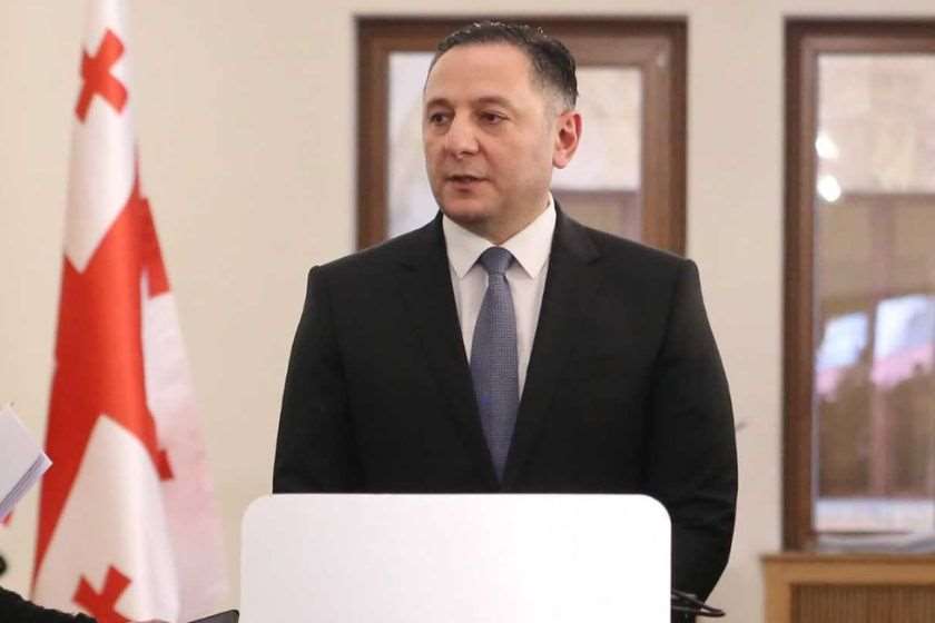 ვახტანგ გომელაური