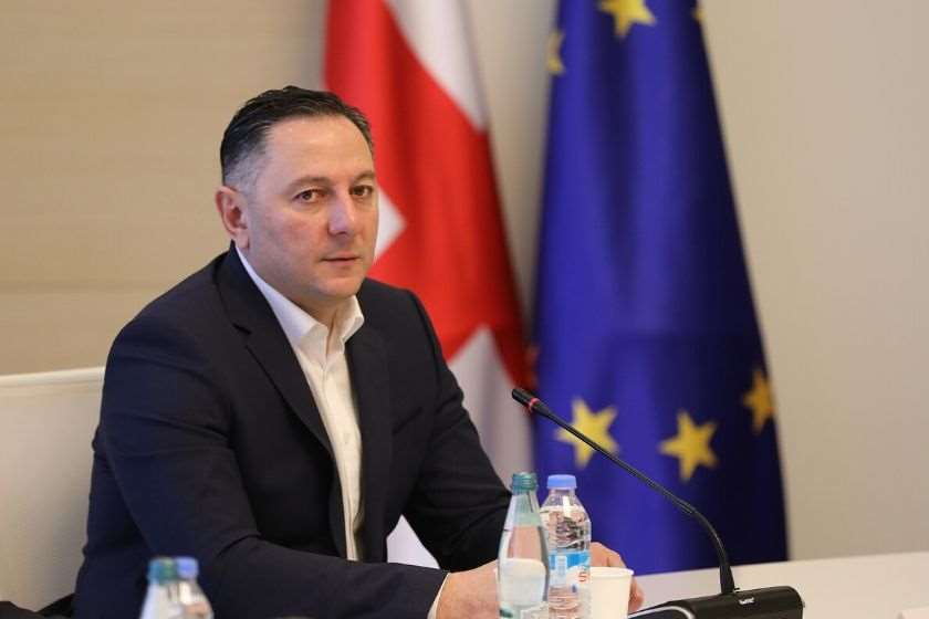 ვახტანგ გომელაური