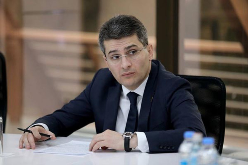 მამუკა მდინარაძე



