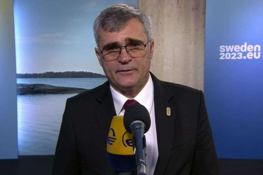 პიტერ მისიკი