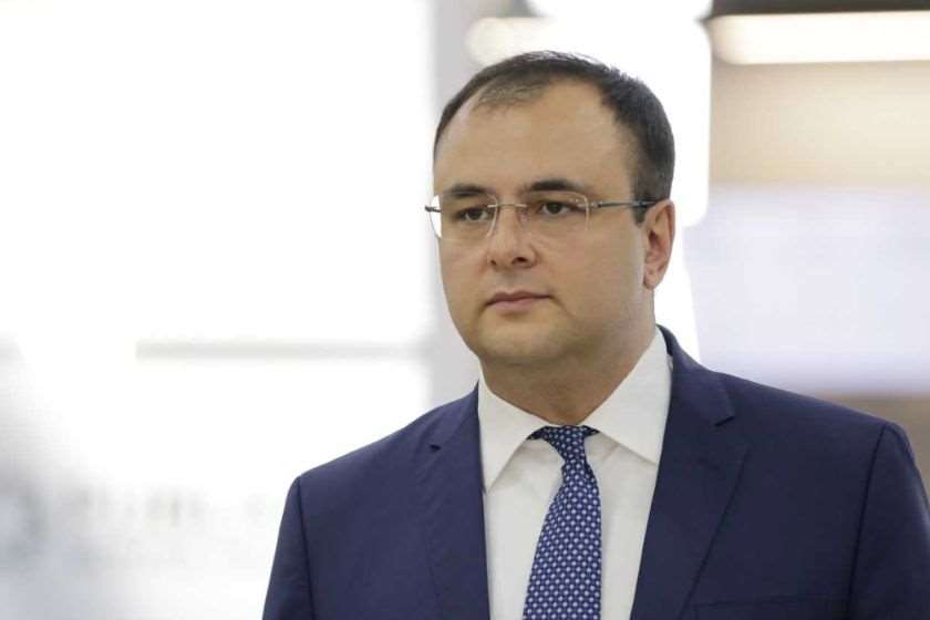 რატი ბრეგაძე