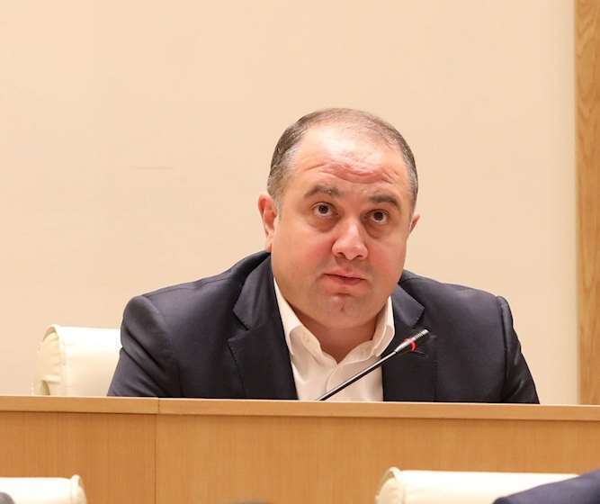 ირაკლი ჩიქოვანი