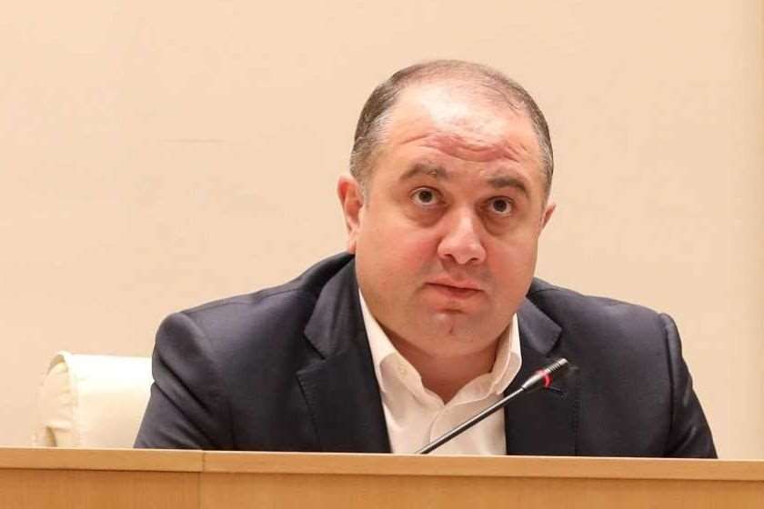 ირაკლი ჩიქოვანი