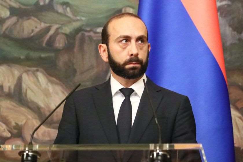 არარატ მირზოიანი