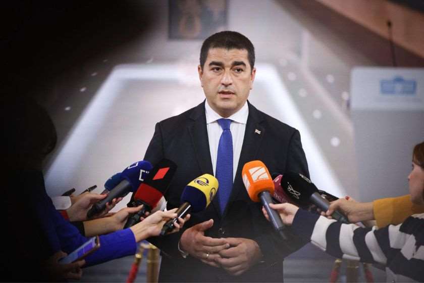 შალვა პაპუაშვილი