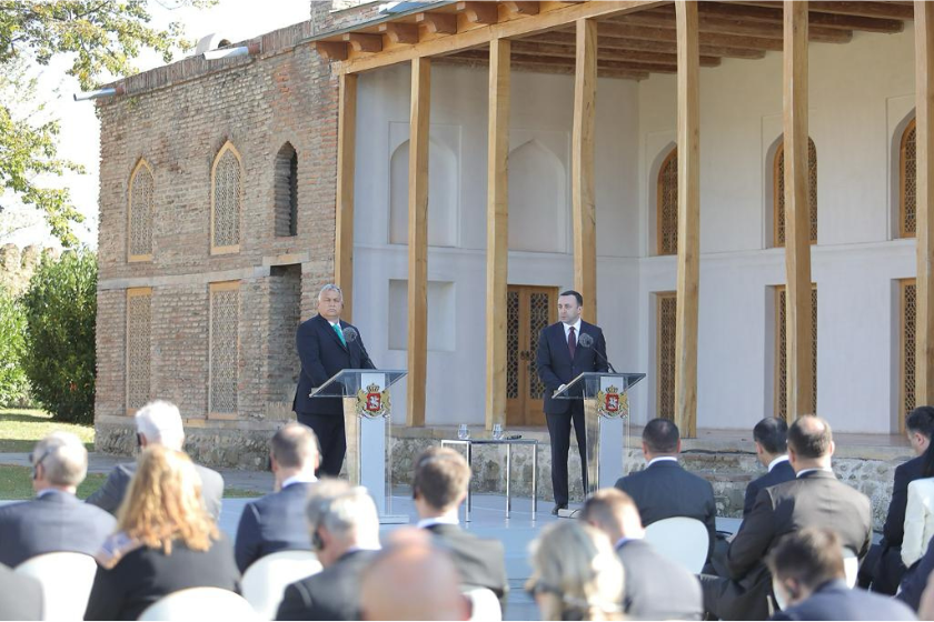 ირაკლი ღარიბაშვილი 
ვიქტორ ორბანი