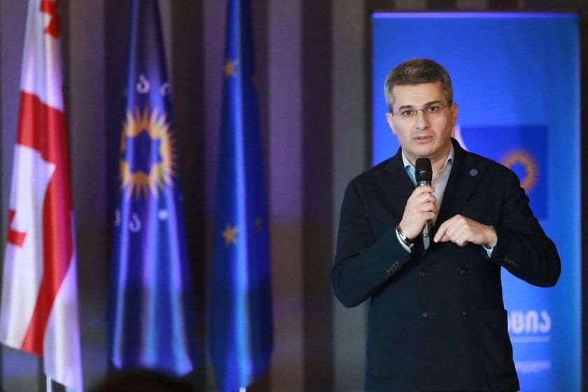 მამუკა მდინარაძე