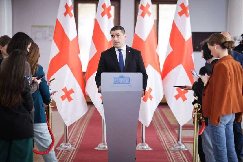 შალვა პაპუაშვილი