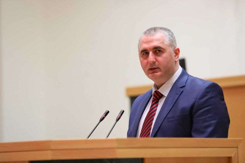 ლაშა ხუციშვილი