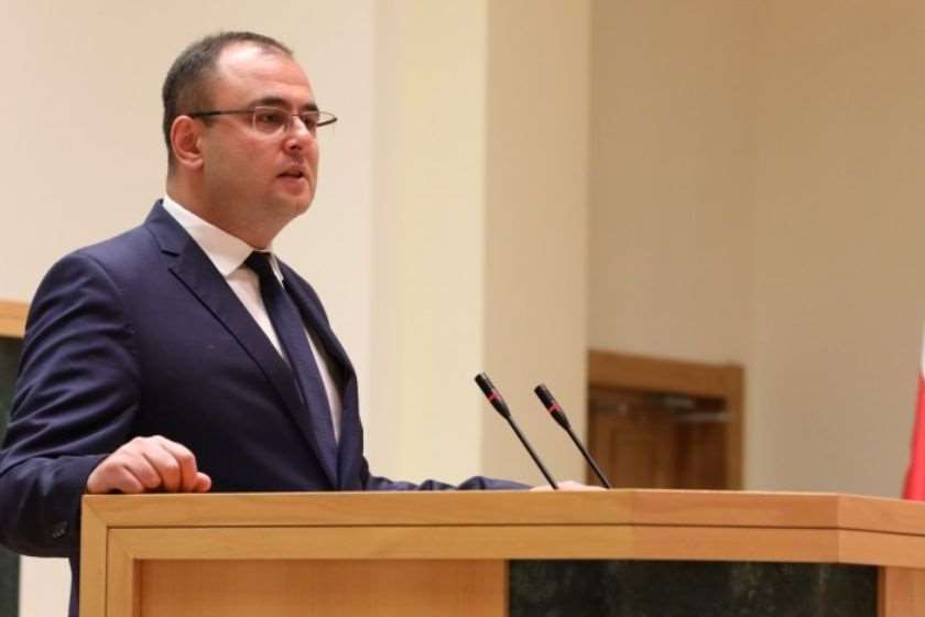 რატი ბრეგაძე