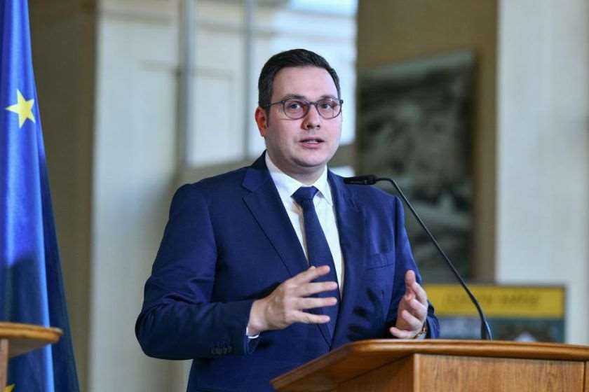 იან ლიპავსკი