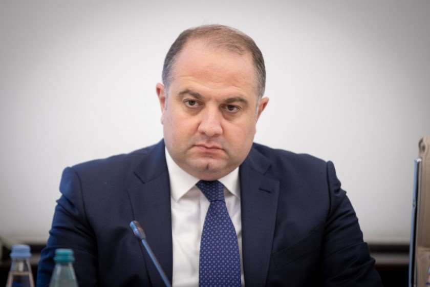 ირაკლი ჩიქოვანი