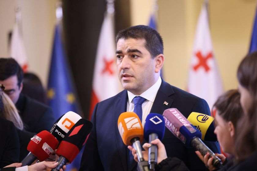 შალვა პაპუაშვილი