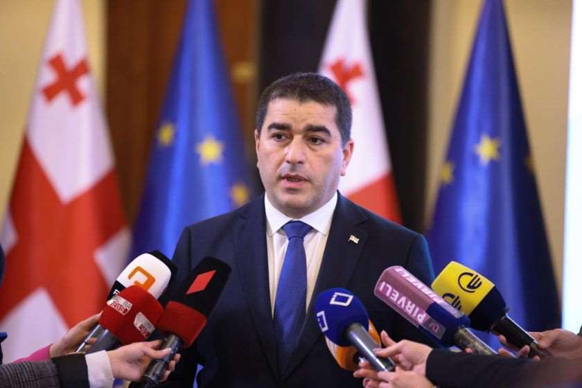 შალვა პაპუაშვილი