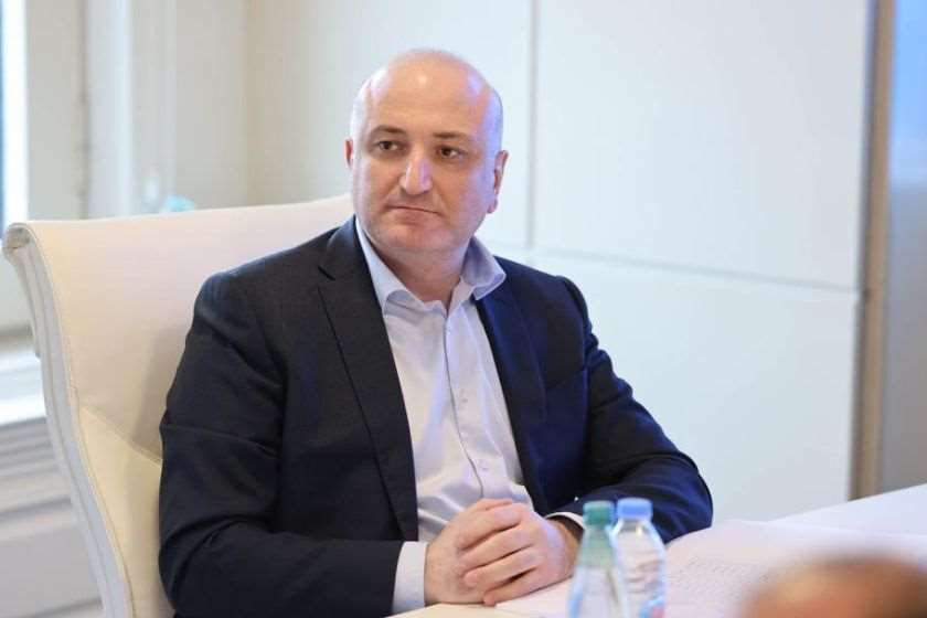 ზურაბ აზარაშვილი