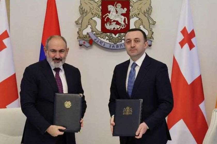 ნიკოლ ფაშინიანი; ირაკლი ღარიბაშვილი