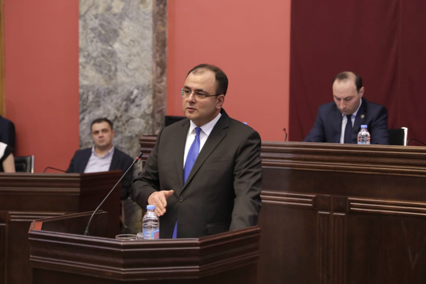 რატი ბრეგაძე