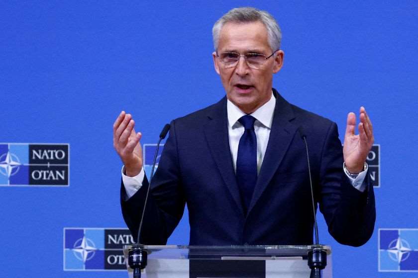 იენს სტოლტენბერგი