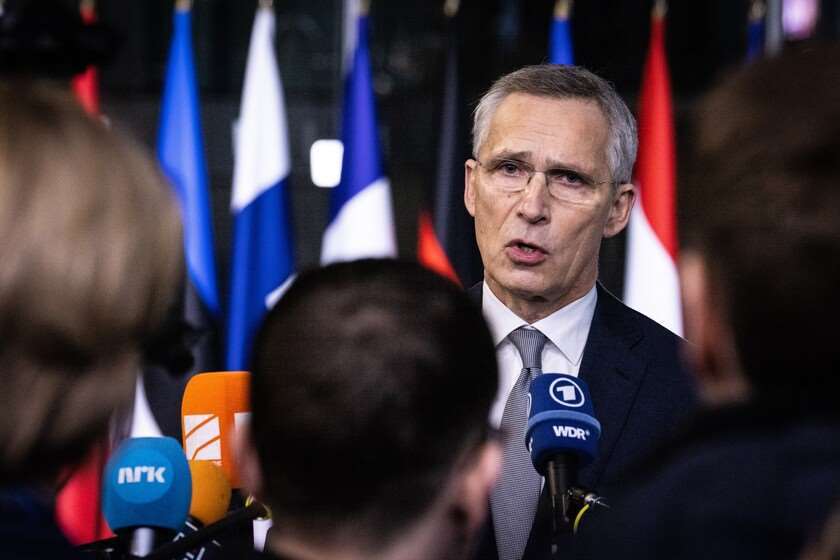 იენს სტოლტენბერგი 