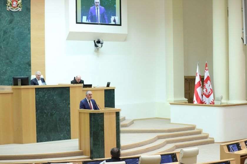 ლაშა ხუციშვილი