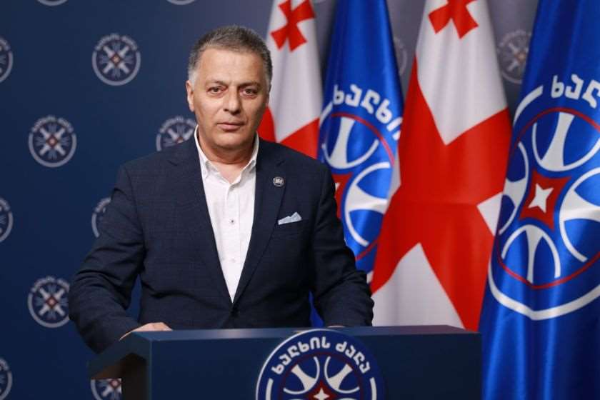 ზაალ მიქელაძე
