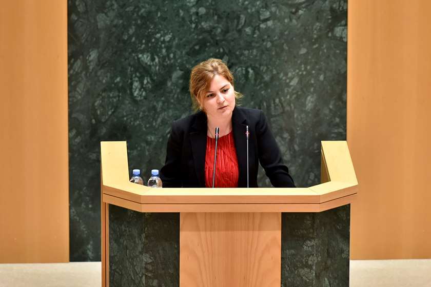 ანა ნაცვლიშვილი