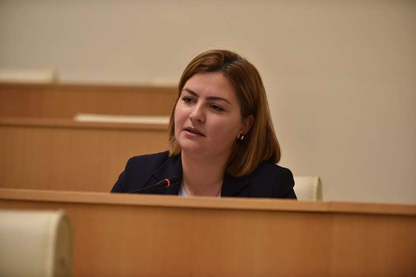 ანა ნაცვლიშვილი