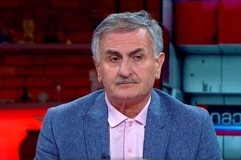 ვარდების რევოლუციიდან დროშების რევოლუციამდ