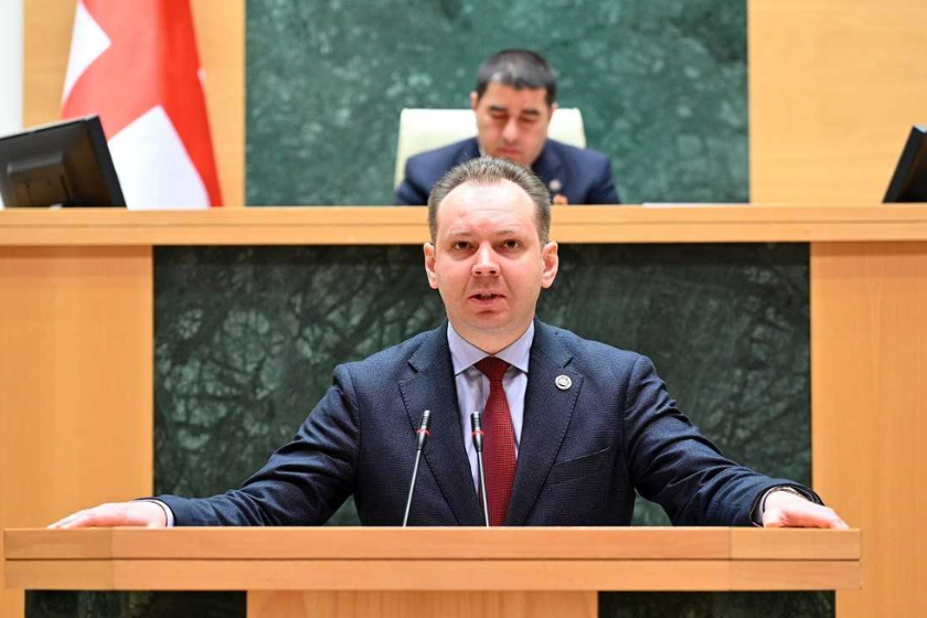 თორნიკე ჭეიშვილი