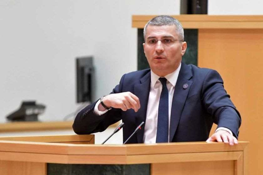 მამუკა მდინარაძე